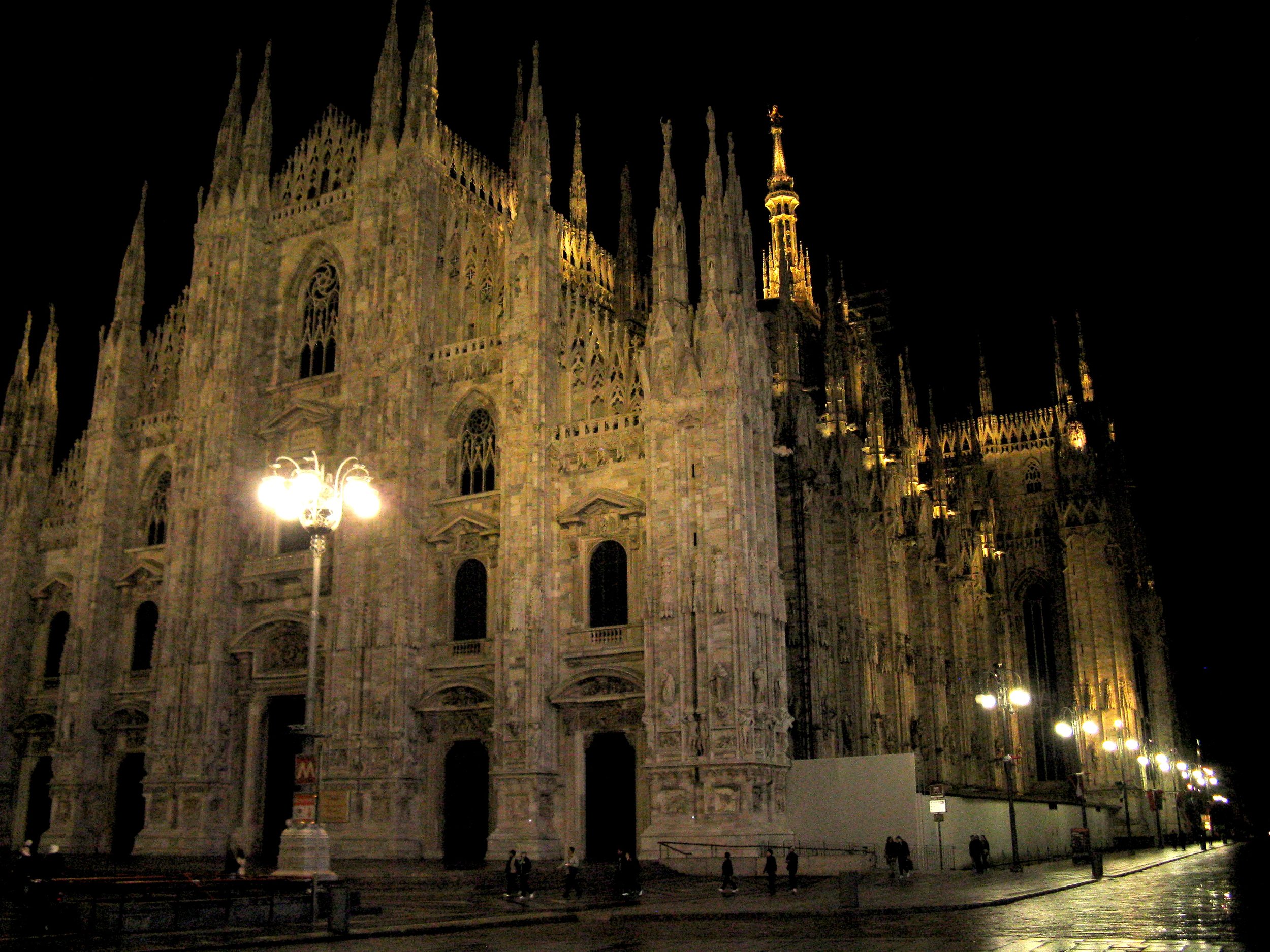 7 Fun Facts About the Milan Cathedral